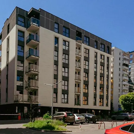 Chlodna 22a - Duzy Taras - Large Terrace - Bezplatny Parking - Free Parking - Better Варшава
