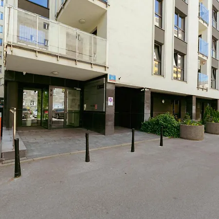 Chlodna 22a - Duzy Taras - Large Terrace - Bezplatny Parking - Free Parking - Better